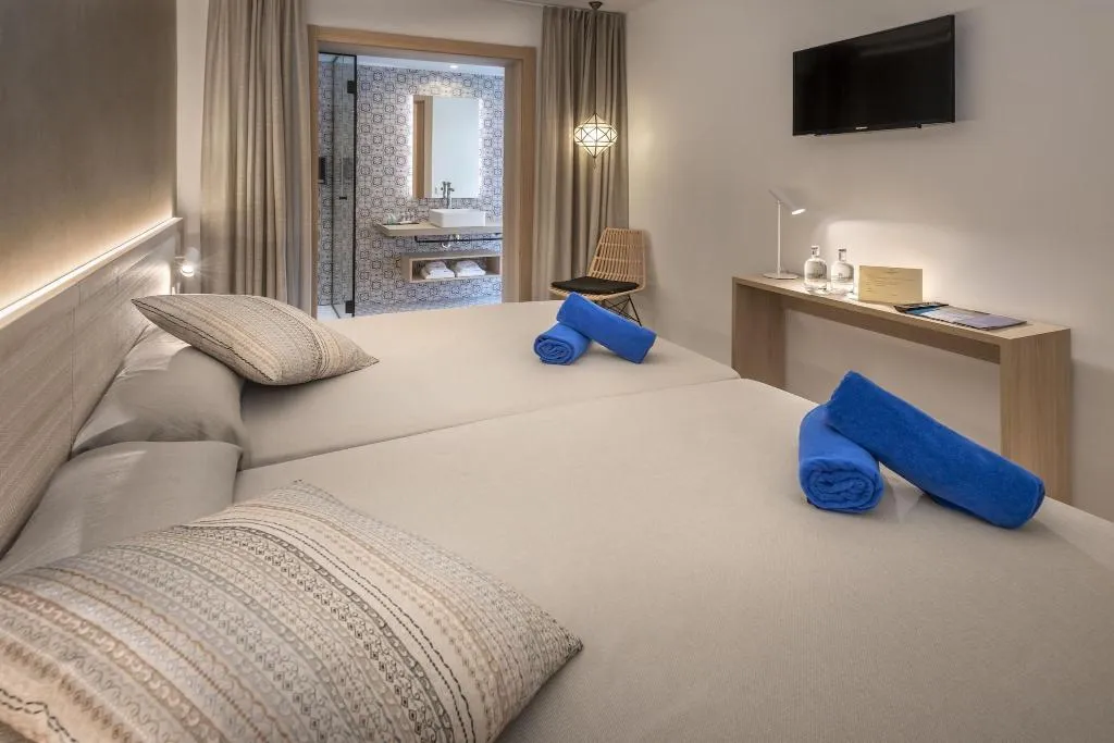 FAMILY ROOM PREMIUM Room, Hotel Alhambra, Costa Brava
