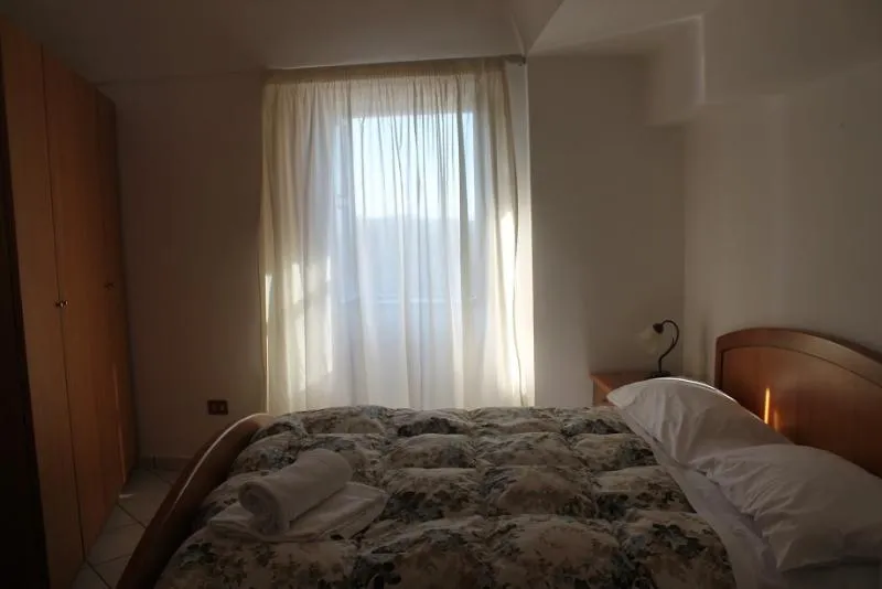 APARTMENT CAPACITY 4 Room, Il Casale Del Golfo, Naples