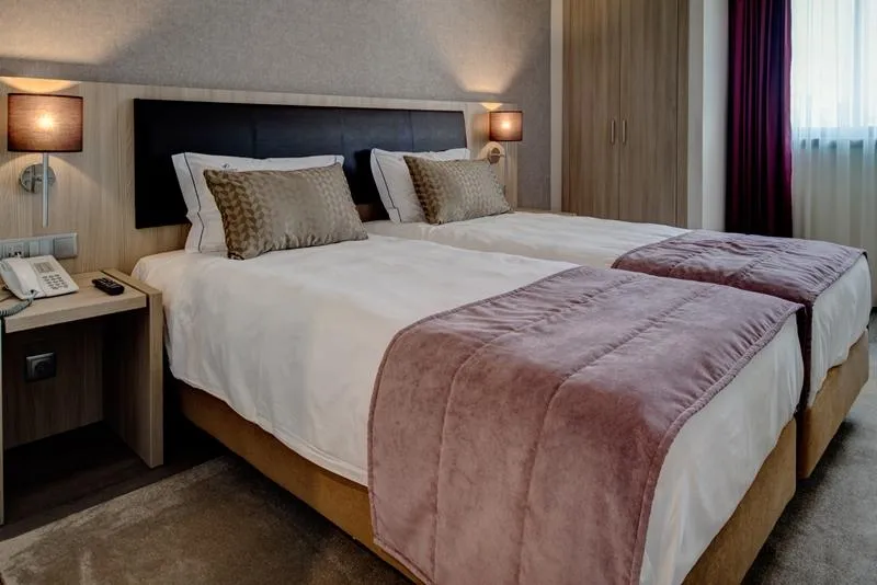 TWIN EXECUTIVE Room, VIP Inn Berna, Lisbon