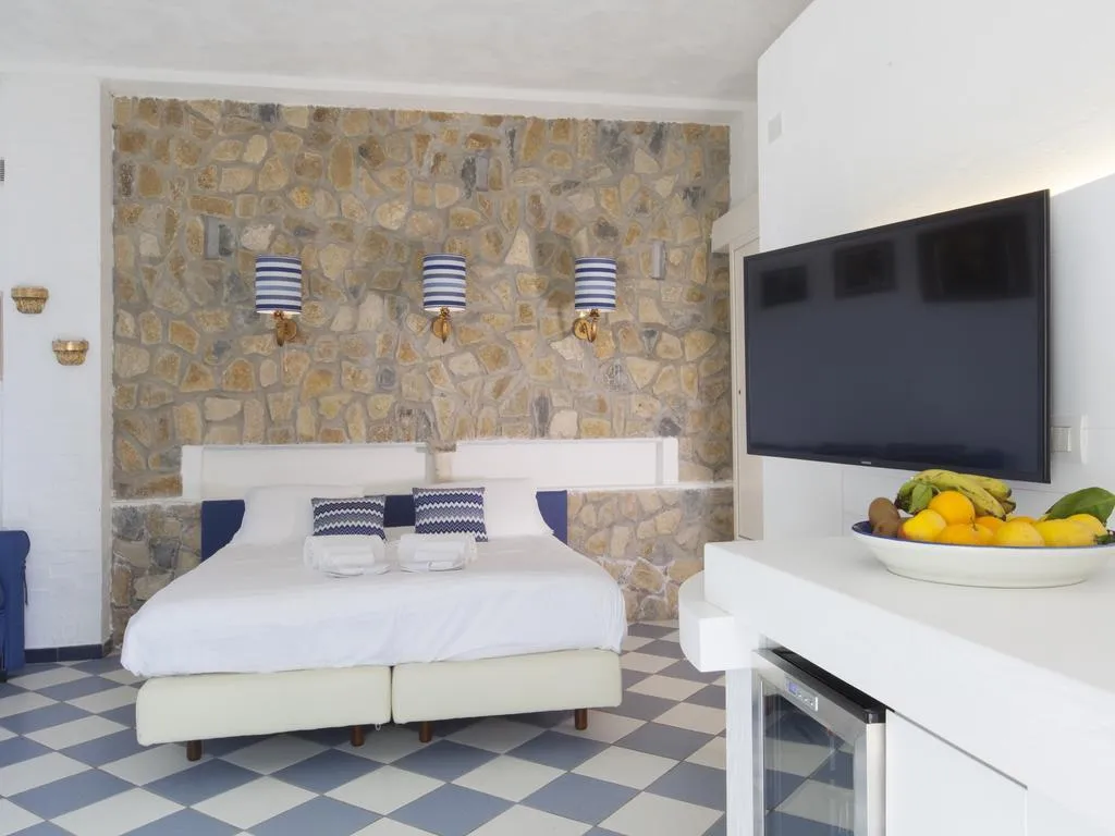 DOUBLE DELUXE Room, I Giardini dei sensi, Naples