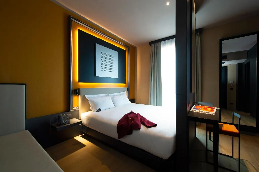 TRIPLE STANDARD Room, Palazzo Loreto Hotel Milano, Milan