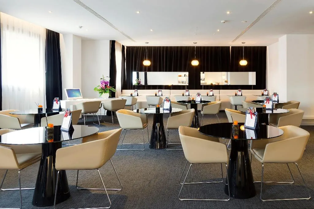 SUITE BUSINESS Room, Melia Milano, Milan