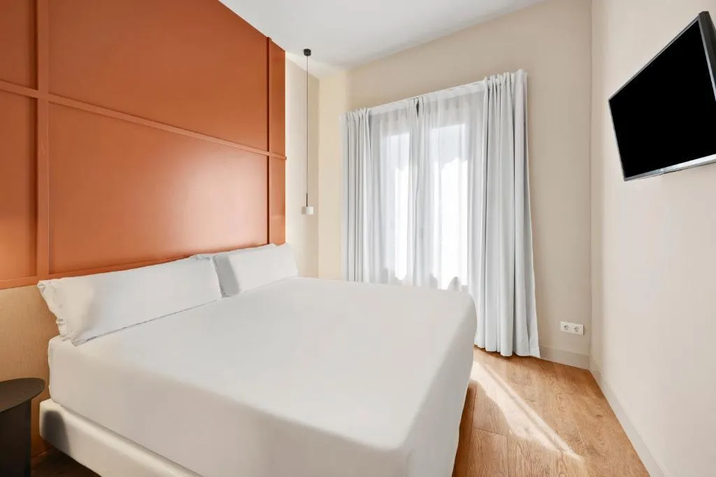 Room, B&B Apartamentos Madrid Centro Fuencarral 46, Madrid