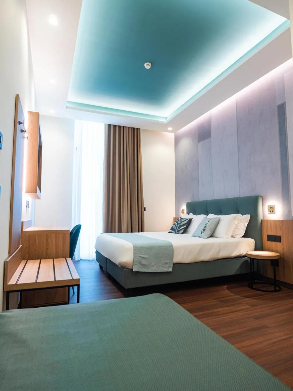 DOUBLE SUPERIOR Room, Hotel Vittoria, Naples
