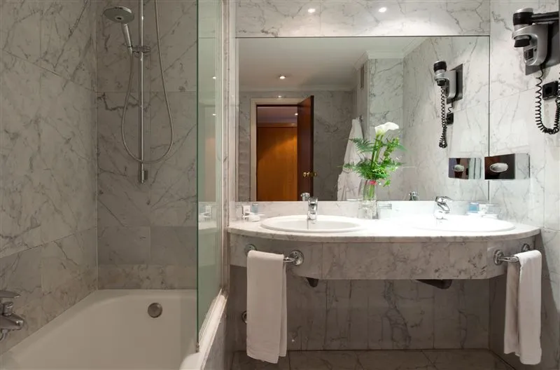 Room, Santos Agumar Atocha, Madrid