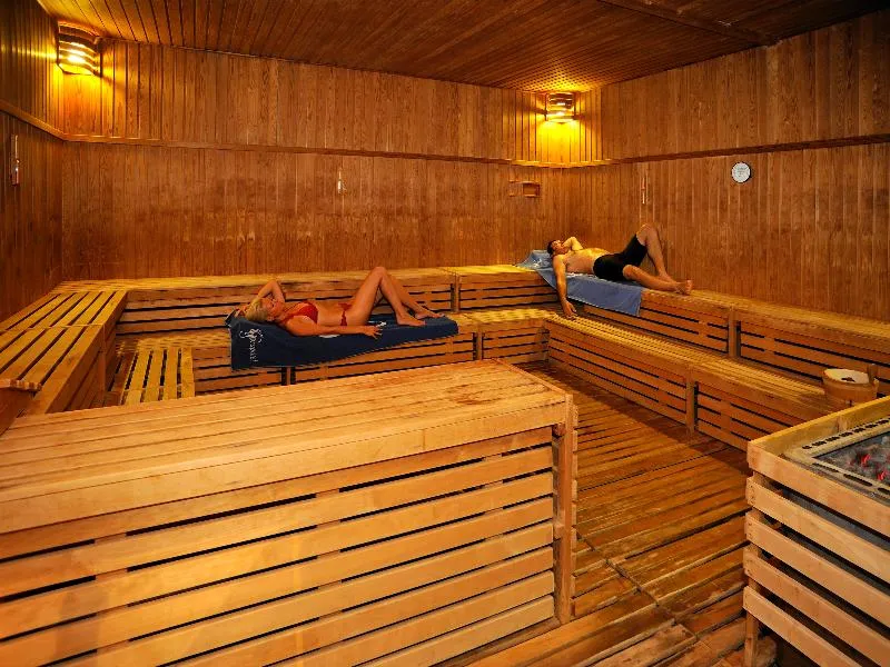 Sports and Entertainment, Grupotel Playa de Palma Suites & Spa, Majorca