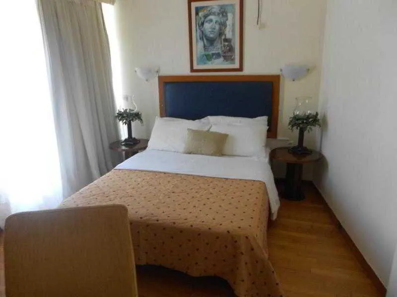 Room, Adams, Athens