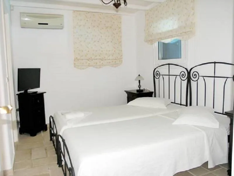 APARTMENT TWO BEDROOMS Room, Mykonian Iros, Mykonos
