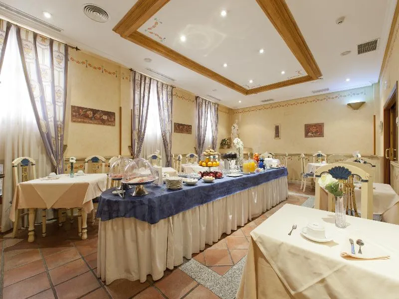 Restaurant, Casona de la Reyna Hospederia, Madrid