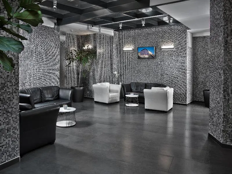 Lobby, Galileo, Prague