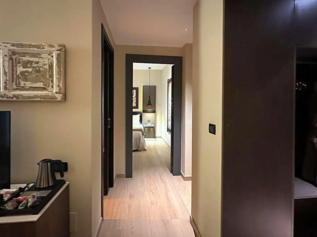 SUITE CAPACITY 4 Room, Hotel Capo San Vito, Palermo