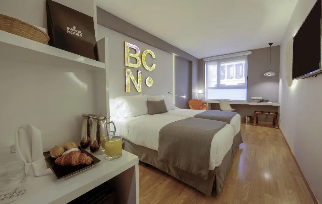 Room, Evenia Rossello, Barcelona