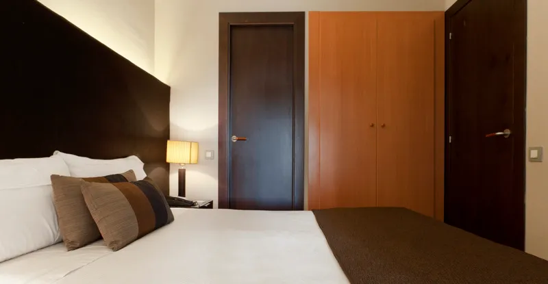 APARTMENT CAPACITY 2 Room, Senator Barcelona Apartments, Barcelona