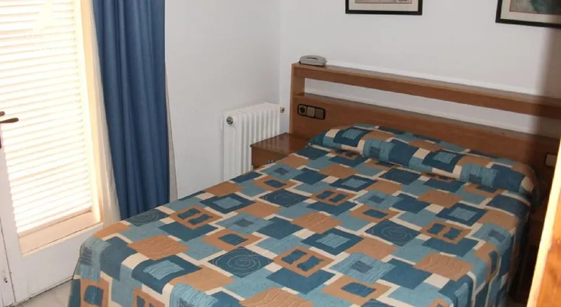 SINGLE STANDARD Room, Nautilus, Costa Brava