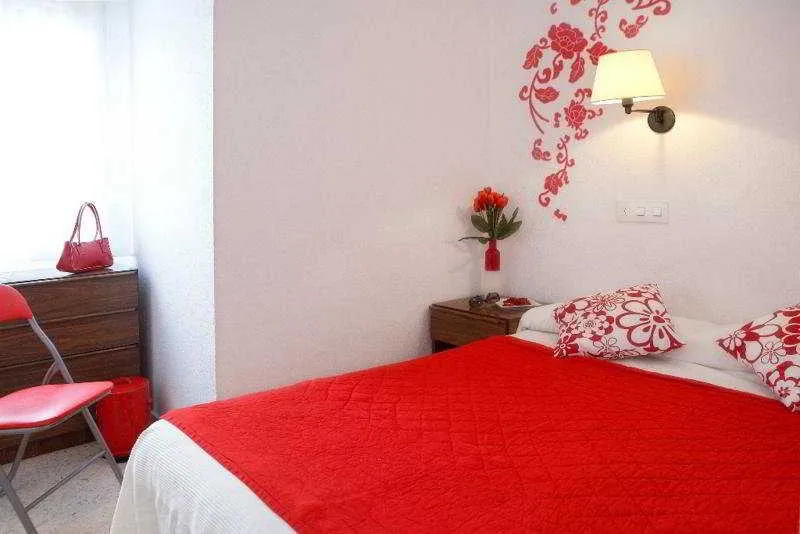 Room, Bulevard, Costa Brava