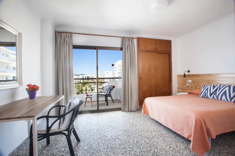 APARTMENT SEA VIEW TWO BEDROOMS Room, Bahia, Ibiza