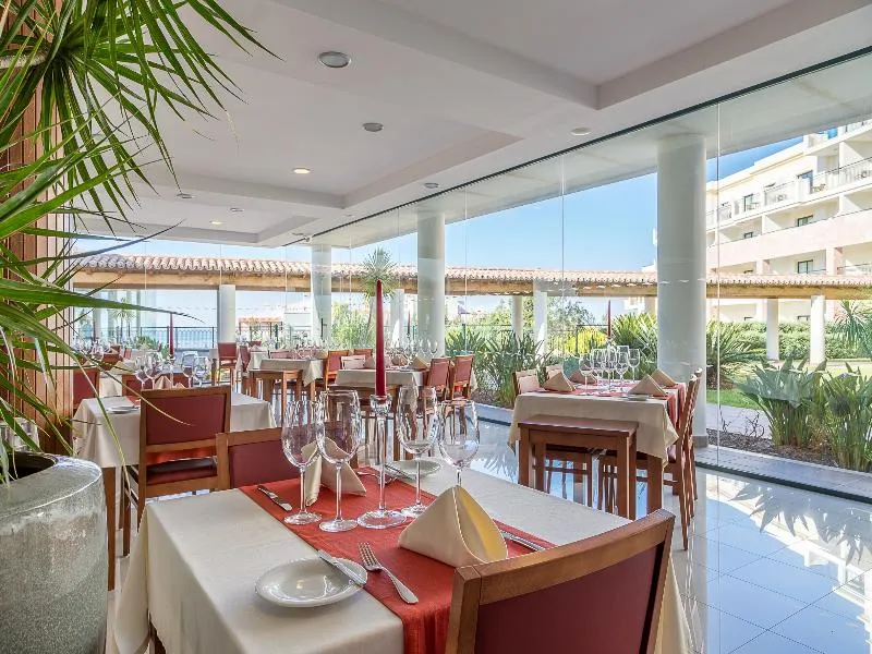 Restaurant, Cerro Mar Garden, Algarve