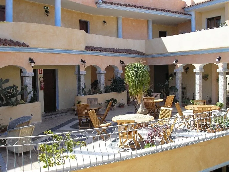 General view, Bonsai, Olbia