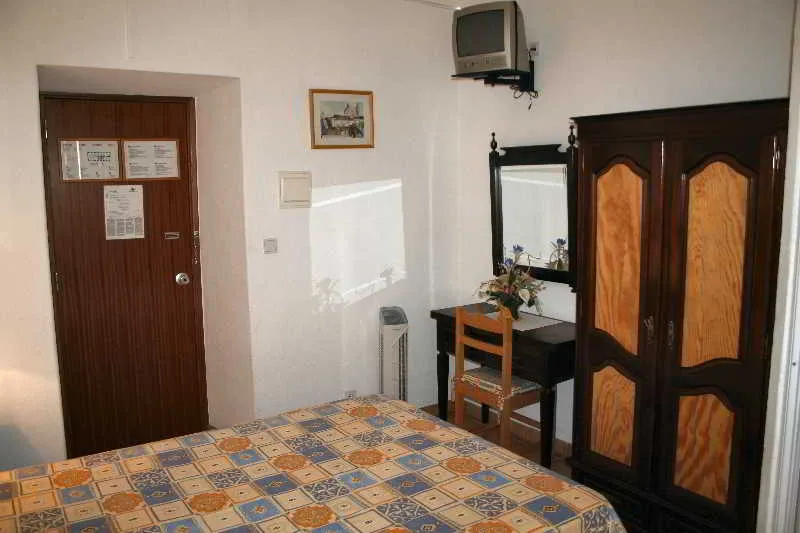 Room, Pensão Albufeirense, Algarve