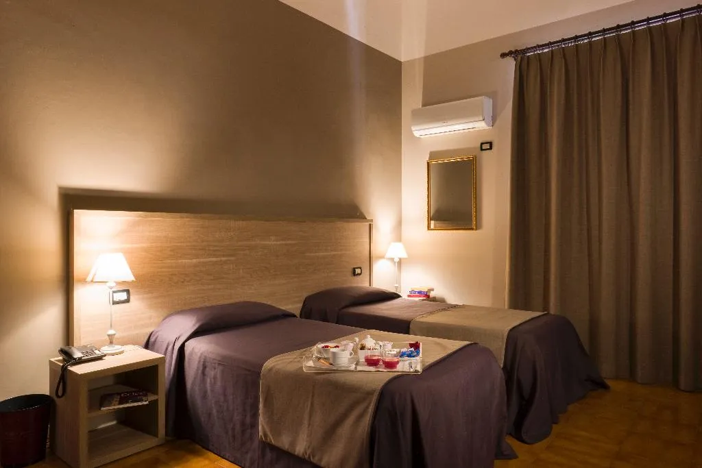 QUADRUPLE STANDARD Room, Villa Esperia, Palermo