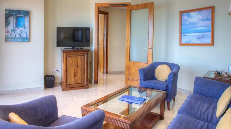 SUITE SEA VIEW Room, Hotel Sunway Playa Golf & Spa, Sitges, Costa Brava