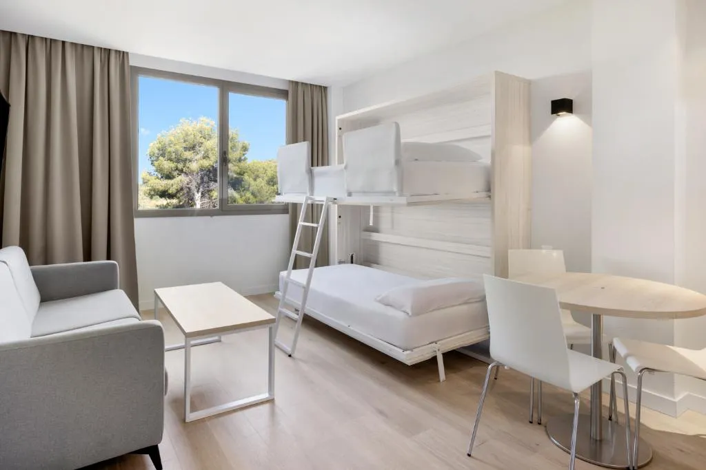 Room, B&B Hotel Barcelona Sant Cugat, Barcelona