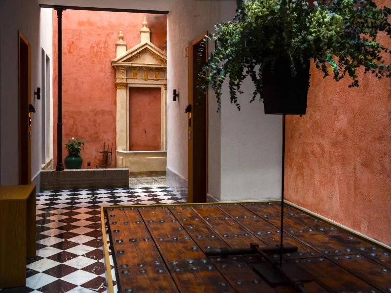Sports and Entertainment, Aguilas5 SevillaSuites, Seville