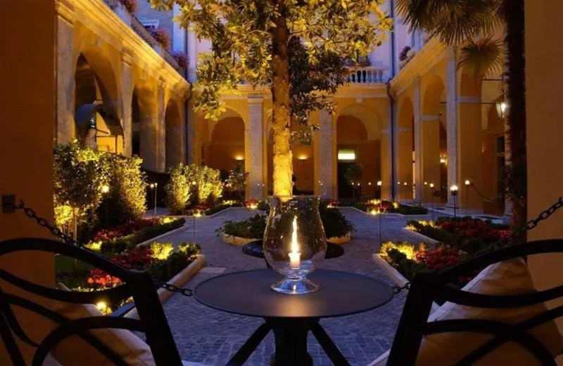 Lobby, Palazzo Cardinal Cesi, Rome