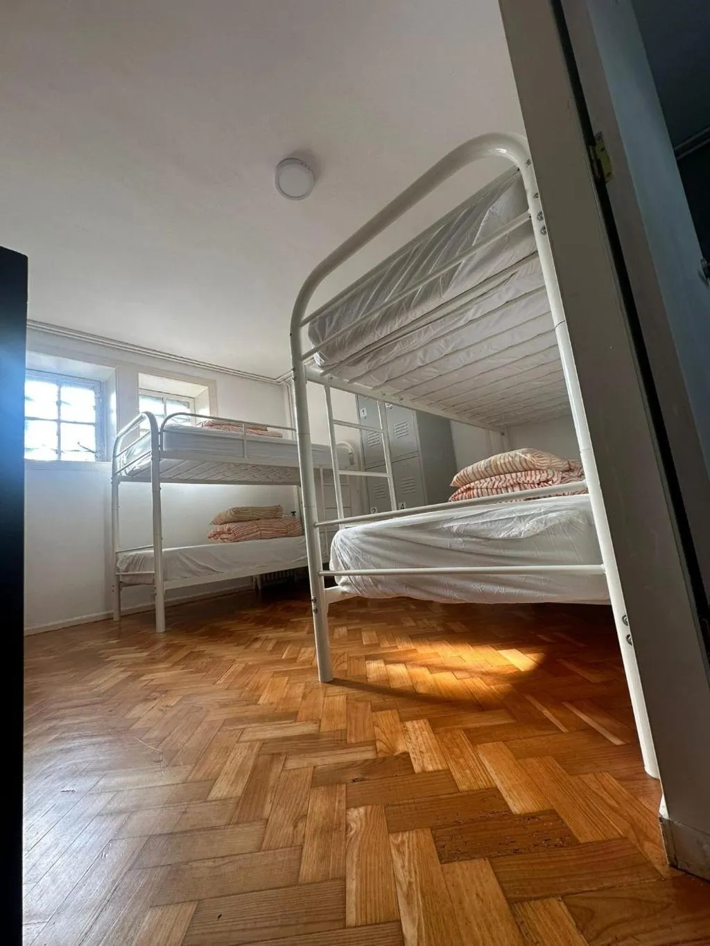 General view, O2 Hostel, Porto