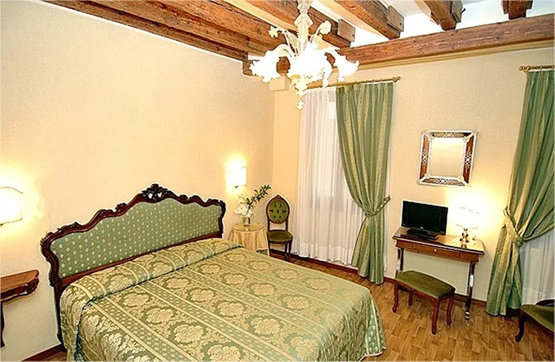 General view, Da Bruno, Venice