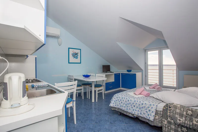 APARTMENT CAPACITY 5 Room, Villa Jerkan, Split