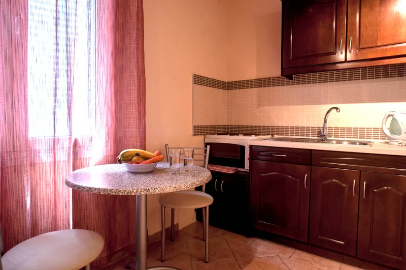 APARTMENT CAPACITY 5 Room, Fouxia Apartments and Studios, Corfu
