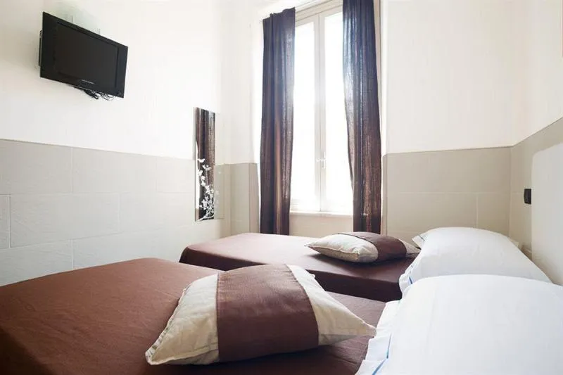General view, Hotel Indipendenza, Rome