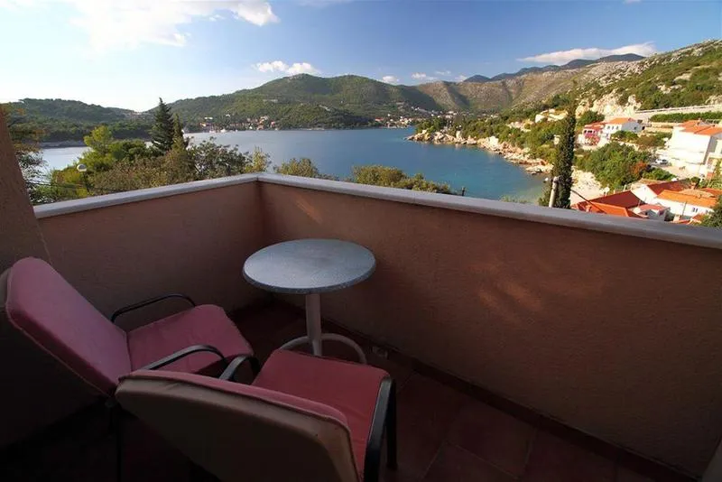 General view, Villa Lanterna, Dubrovnik