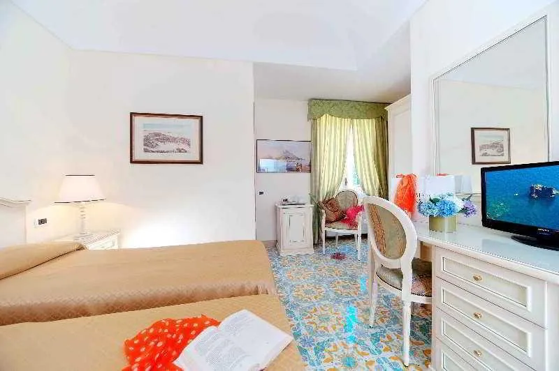 DOUBLE CLASSIC Room, La Reginella Resort & Thermal Spa, Naples