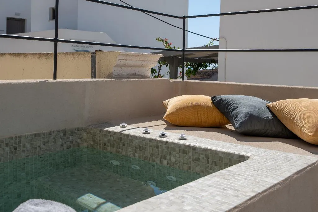 APARTMENT LUXURY ONE BEDROOM Room, White Orchid Boutique Apartments, Santorini