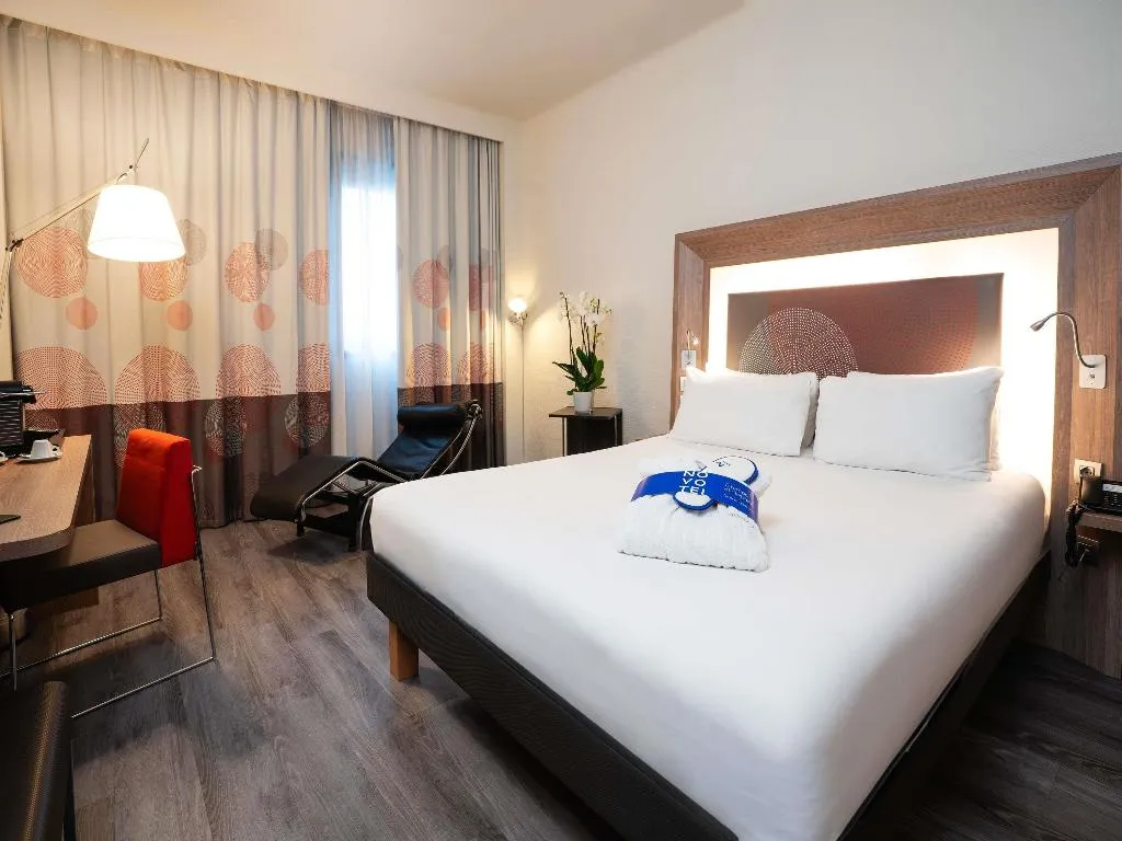 DOUBLE EXECUTIVE Room, Novotel Milano Linate Airport, Milan