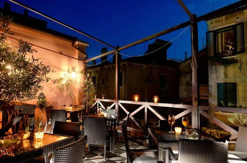 Terrace, Ca' dei Conti, Venice