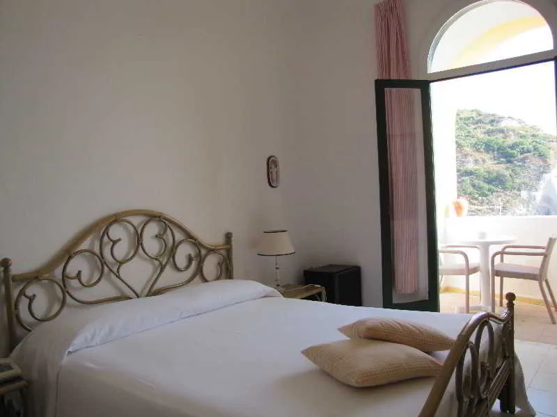 Room, Casa del Sole, Naples