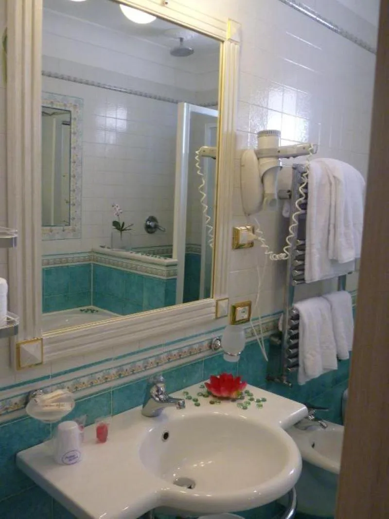 Double or Twin WITH BALCONY Room, La Vue D'Or, Naples