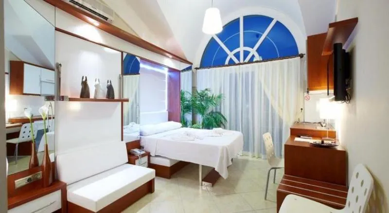 FAMILY ROOM STANDARD Room, Seahorse de Luxe, Izmir