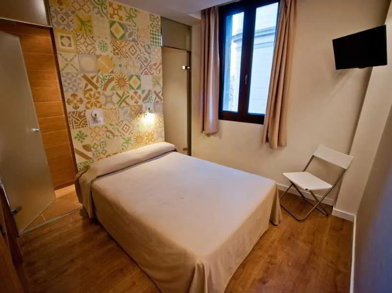 Room, Hostal Mare Nostrum, Barcelona
