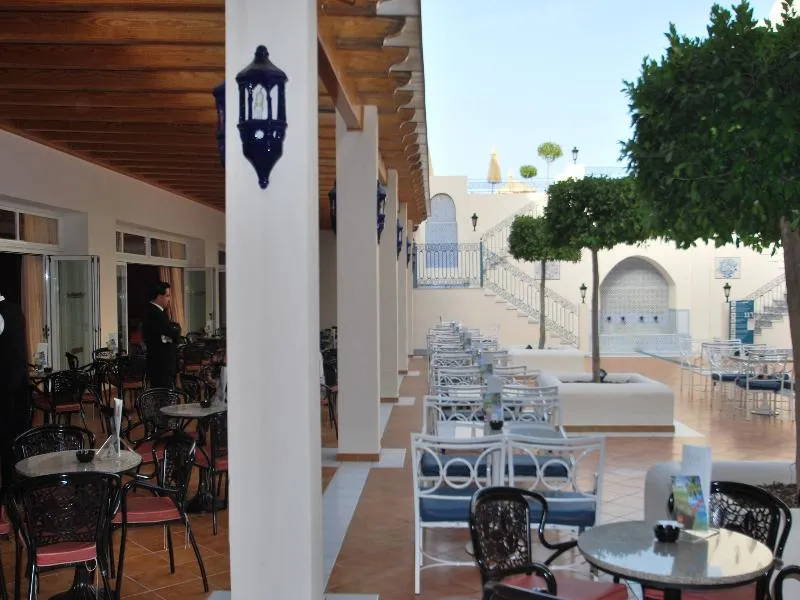 Terrace, Mac Puerto Marina Benalmadena, Costa Del Sol
