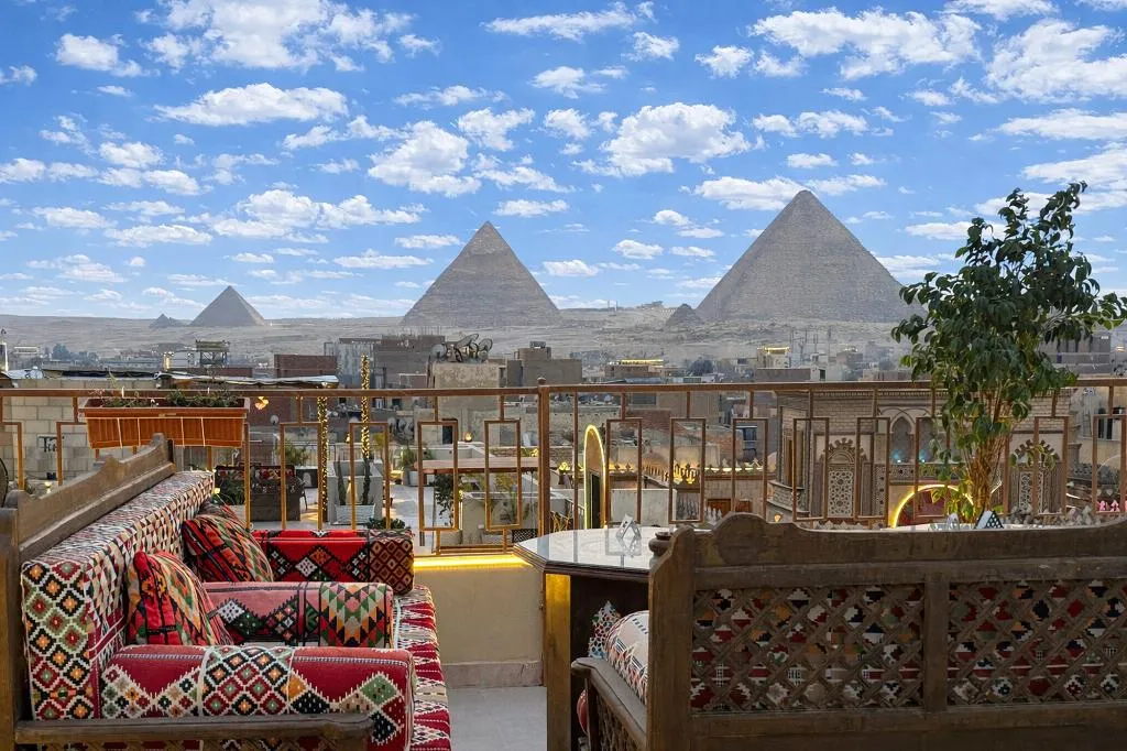 General view, Pyramids Khan Hotel, Cairo