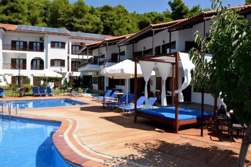 APARTMENT SUPERIOR GARDEN VIEW Room, Delphi Resort, Skiathos