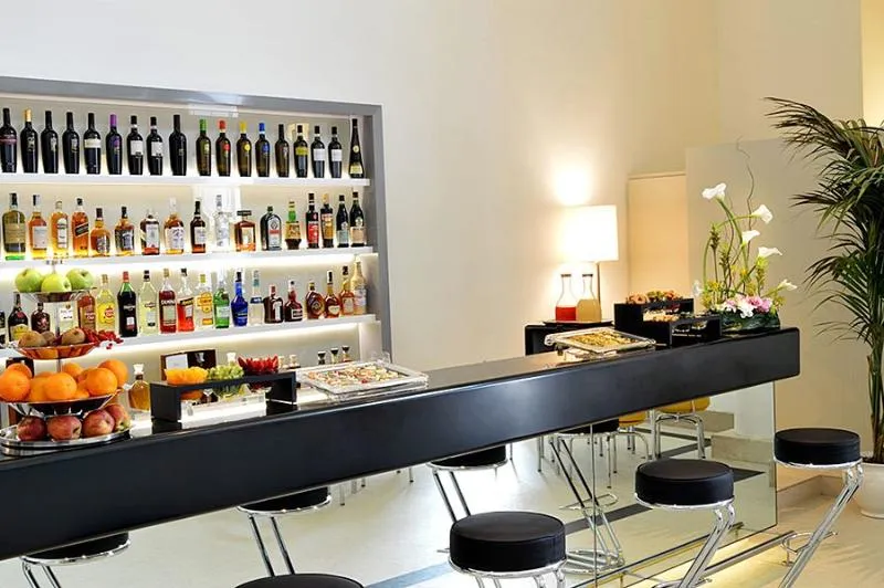 Bar, Palazzo Esedra, Naples