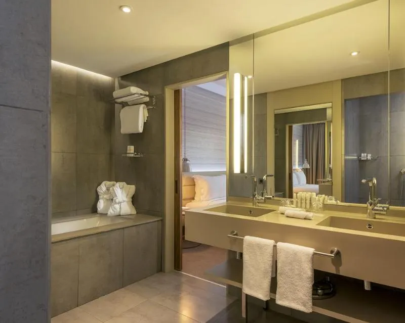 SUITE WITH TERRACE Room, Radisson Blu Hotel Marrakech Carré Eden, Marrakech