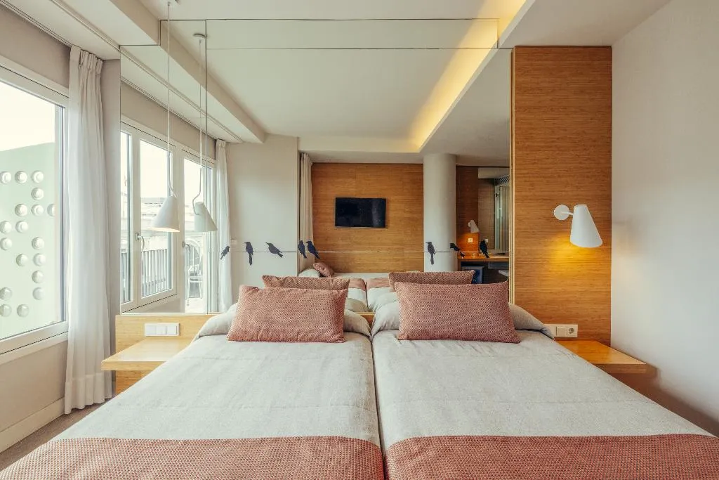TWIN SUPERIOR Room, Park Hotel Barcelona, Barcelona