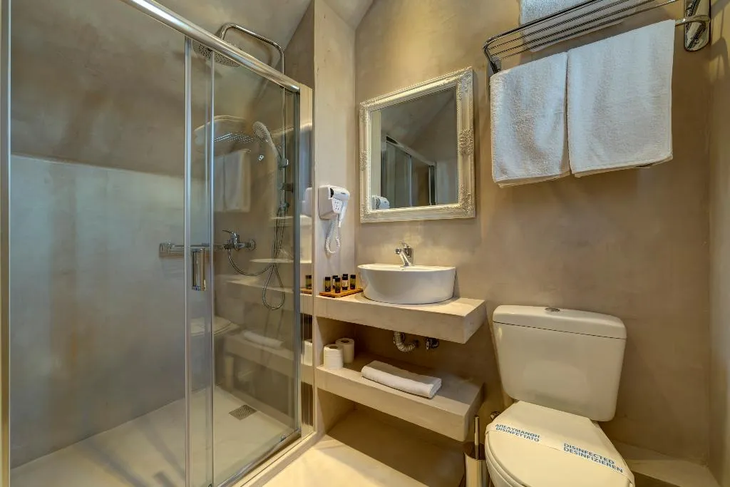 Double or Twin COMFORT Room, Home & Poetry, Athens