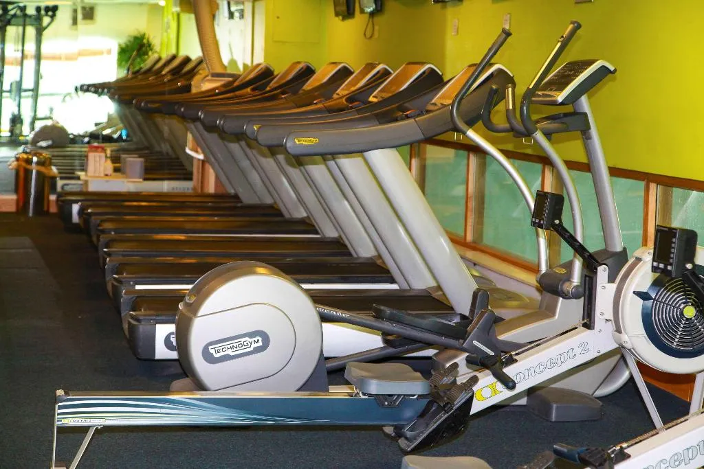 Sports and Entertainment, The Green Isle Hotel Dublin, Dublin